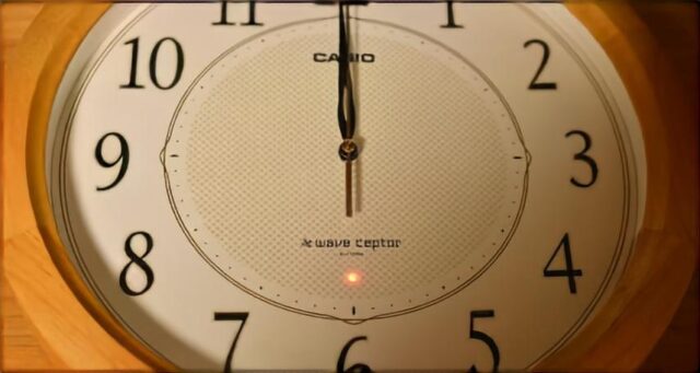 赤灯で動かなくなったCASIOの壁掛け時計の修理