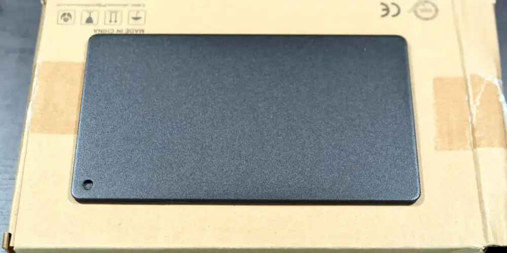 Pholiten社のモニターアーム補強プレート裏用